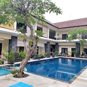 Hotel Radha Bali **